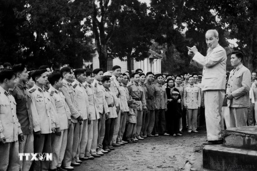 Chỉ thị số 07: Học tập và thực hành theo Bác là nhiệm vụ trọng yếu, thường xuyên