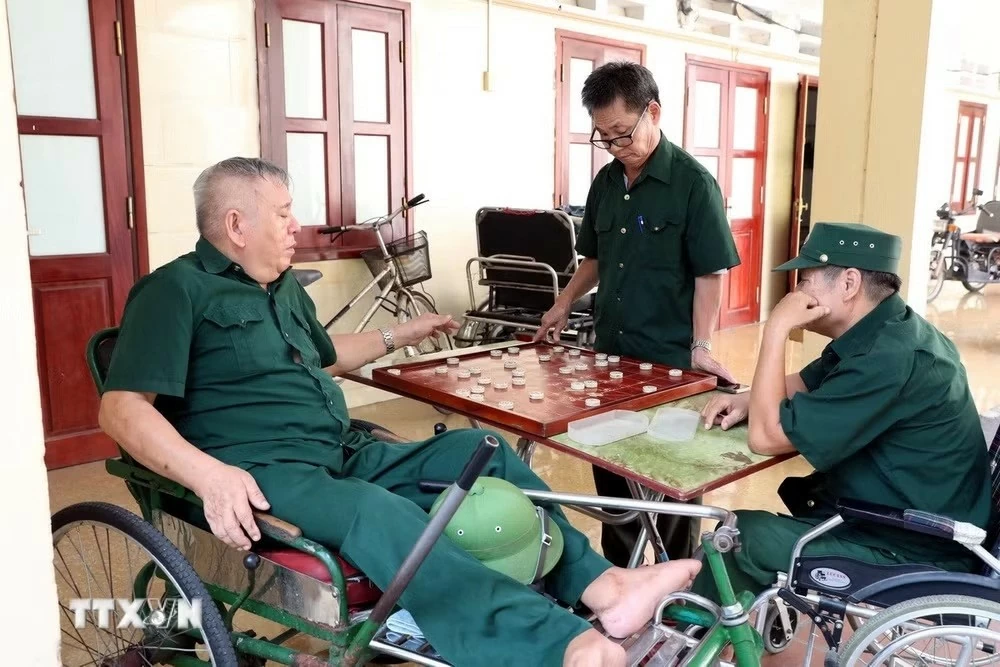 Hoàn thiện các điều kiện, tiêu chuẩn xét công nhận người có công với cách mạng