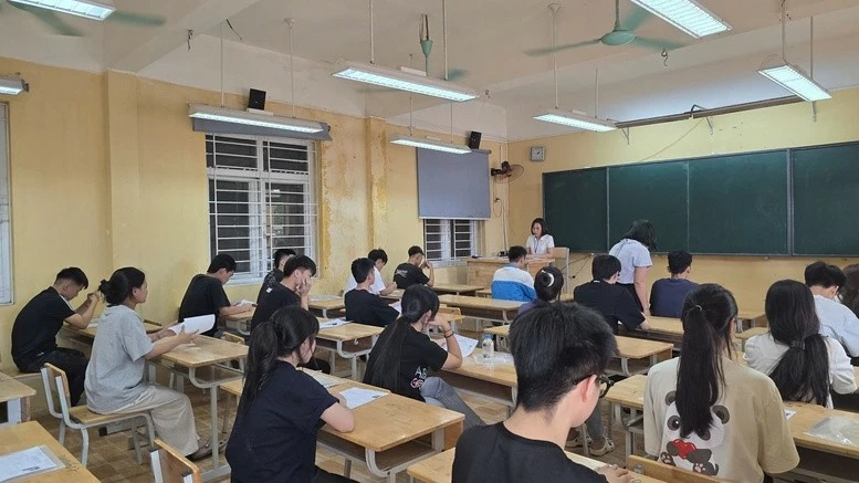 Kết quả thi tốt nghiệp THPT là một nguồn dữ liệu dùng chung, không phải nguồn tuyển bắt buộc. (Ảnh: Thu Giang)