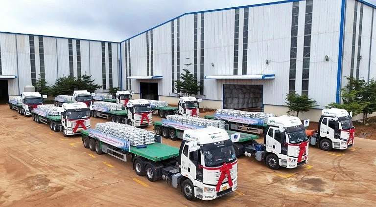 Stavian Industrial Metal đồng hành đưa sản phẩm nhôm thỏi đầu tiên của Việt Nam ra thị trường Stavian Industrial Metal đồng hành đưa sản phẩm nhôm thỏi đầu tiên của Việt Nam ra thị trường