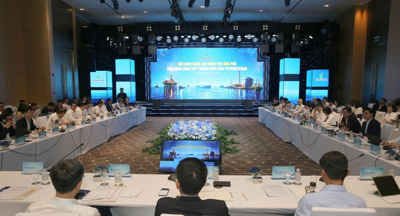 P14.31_ Petrovietnam chủ động ứng phó trước biến động Trung Đông