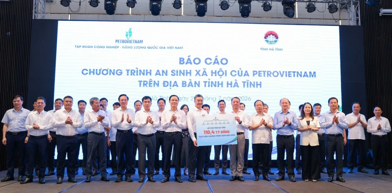 Tỉnh Hà Tĩnh và Petrovietnam thống nhất định hướng triển khai các dự án trọng điểm