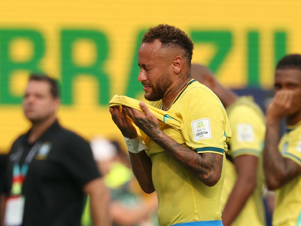 Khép lại hành trình 16 năm, Neymar chia tay tuyển Brazil Khép lại hành trình 16 năm, Neymar chia tay tuyển Brazil