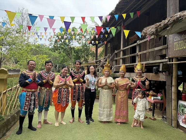 Khám phá văn hóa Khmer Nam Bộ tại Làng Văn hóa - Du lịch các dân tộc Việt Nam