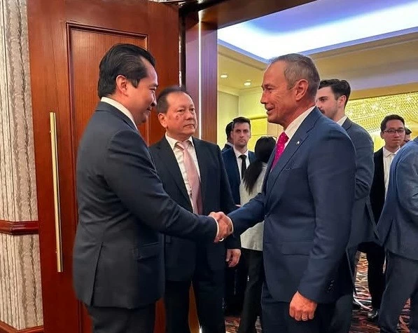 Tổng Lãnh sự Việt Nam tại Perth tham dự và phát biểu tại Diễn đàn Kinh doanh Việt Nam 2026 Tổng Lãnh sự Việt Nam tại Perth tham dự và phát biểu tại Diễn đàn Kinh doanh Việt Nam 2026