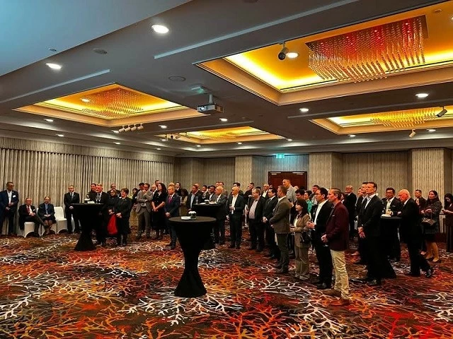 Tổng Lãnh sự Việt Nam tại Perth tham dự và phát biểu tại Diễn đàn Kinh doanh Việt Nam 2026 Tổng Lãnh sự Việt Nam tại Perth tham dự và phát biểu tại Diễn đàn Kinh doanh Việt Nam 2026