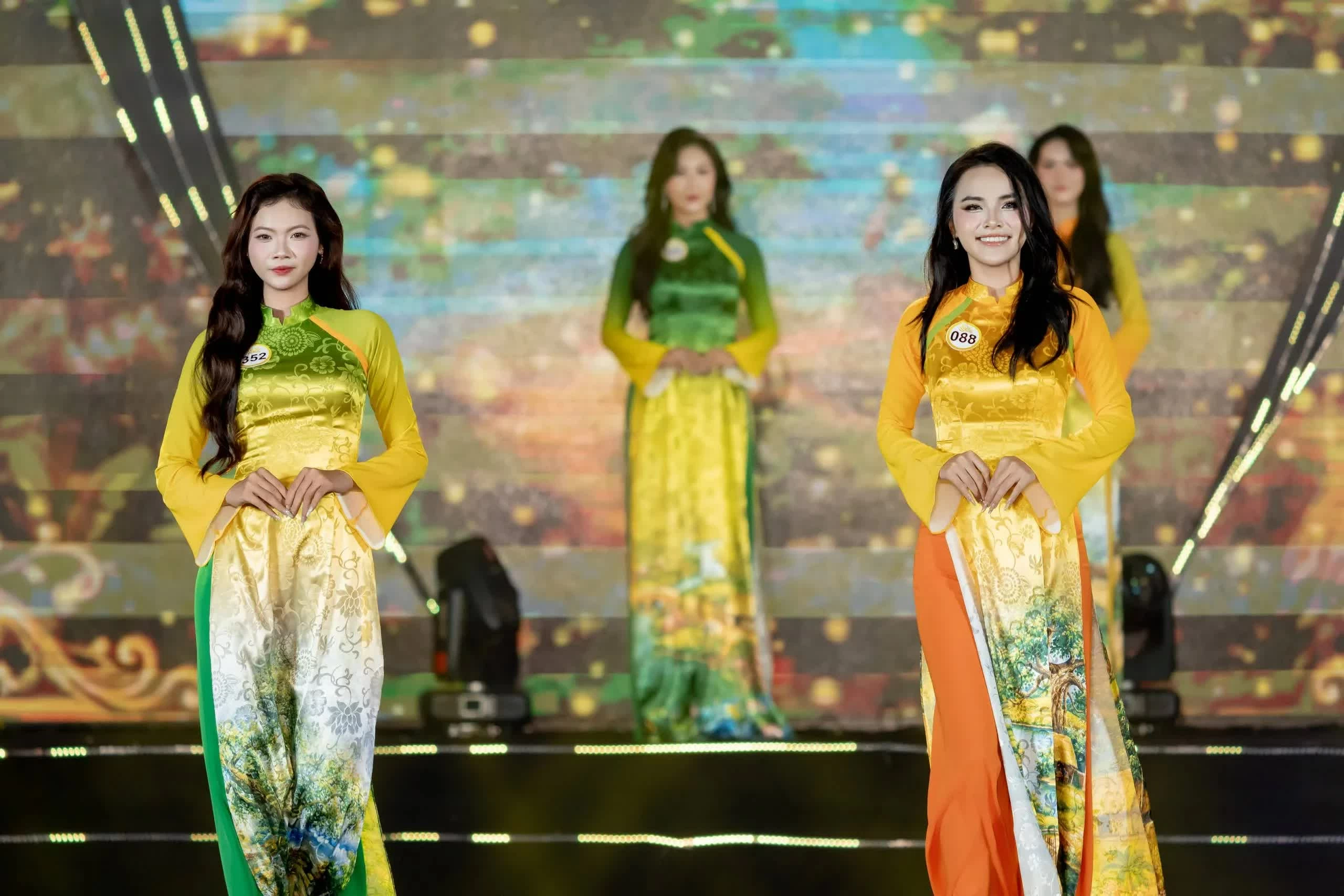 Vũ Thị Thảo đăng quang Hoa hậu Du lịch Bản sắc Việt Nam
