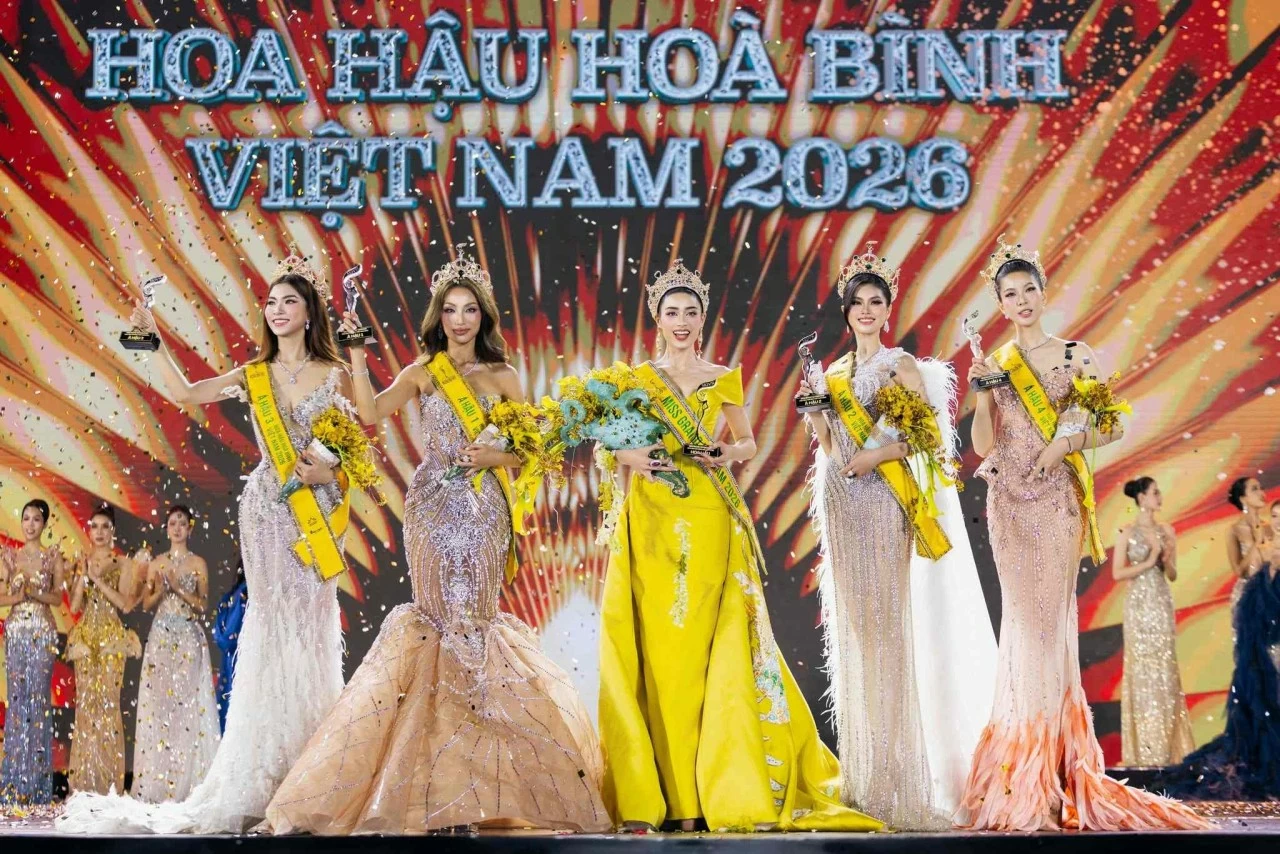 Hoa hậu cùng 4 á hậu của Hoa hậu Hòa bình Việt Nam 2026. (Nguồn:Miss Grand Vietnam - Hoa hậu Hòa bình Việt Nam) 