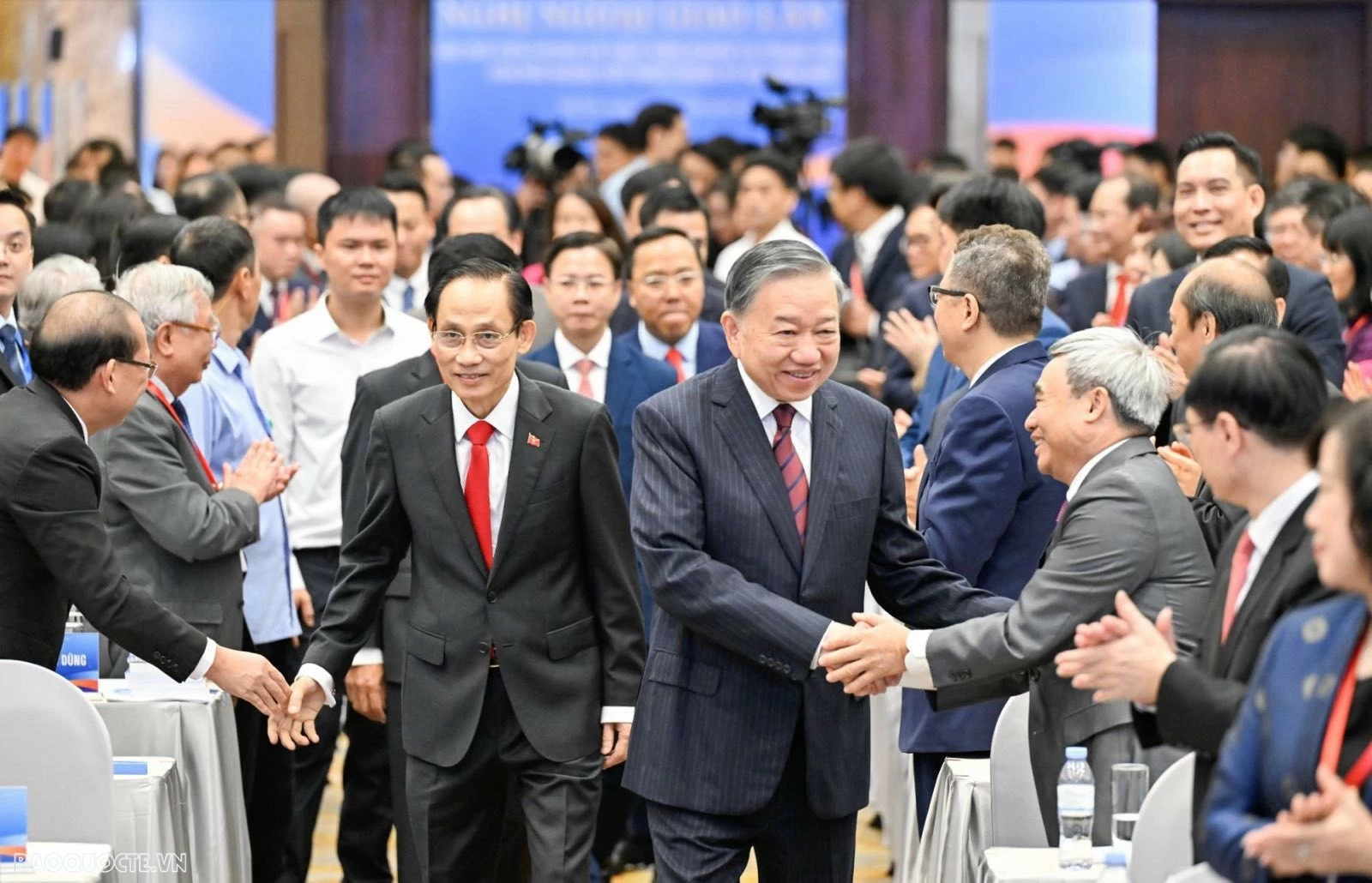 [Trực tiếp] Khai mạc Hội nghị Ngoại giao lần thứ 33: Ngày hội đối ngoại đầu tiên trong kỷ nguyên mới