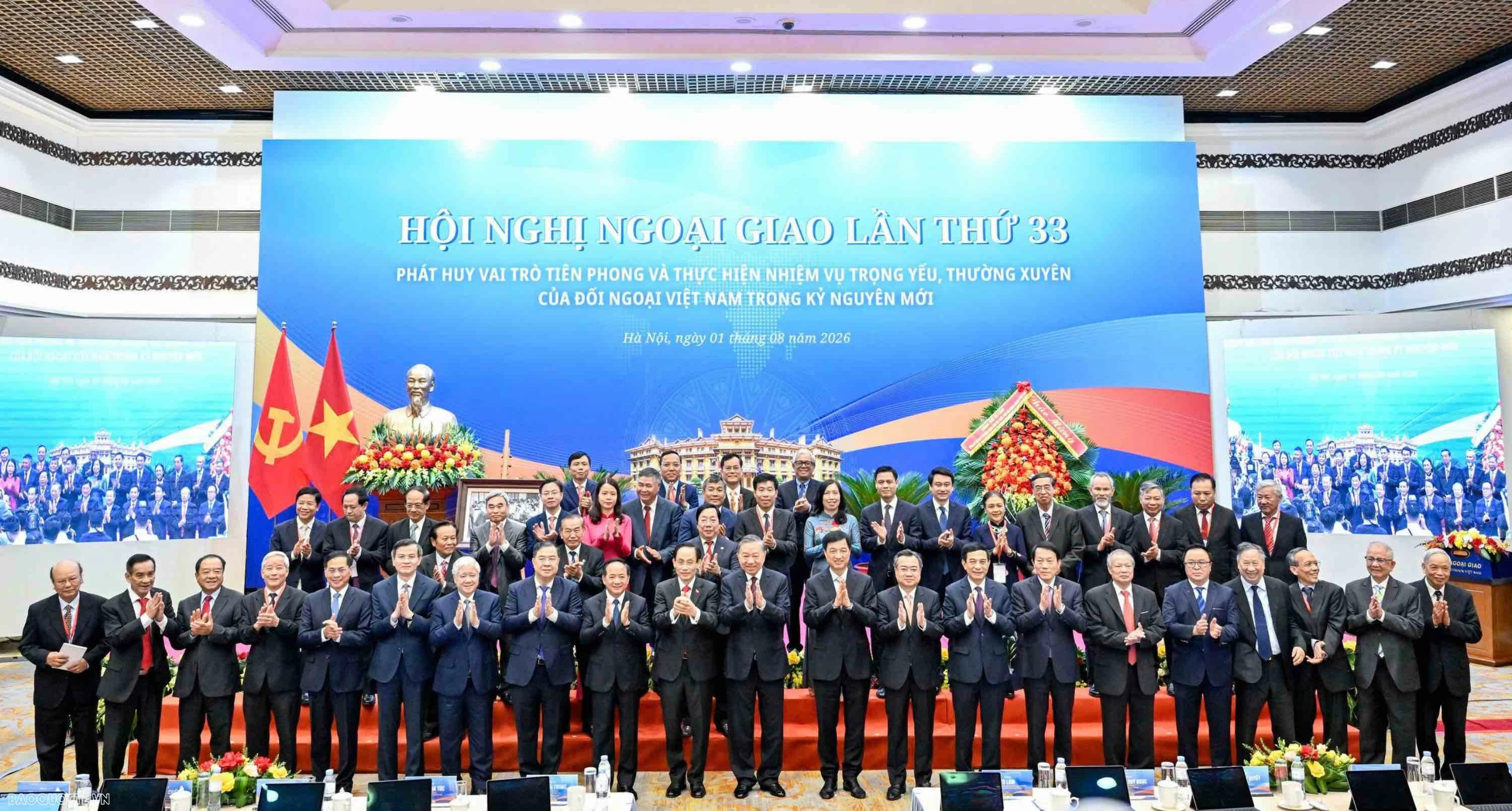 [Trực tiếp] Khai mạc Hội nghị Ngoại giao lần thứ 33: Tổng Bí thư, Chủ tịch nước Tô Lâm dự ngày hội đối ngoại đầu tiên trong kỷ nguyên mới