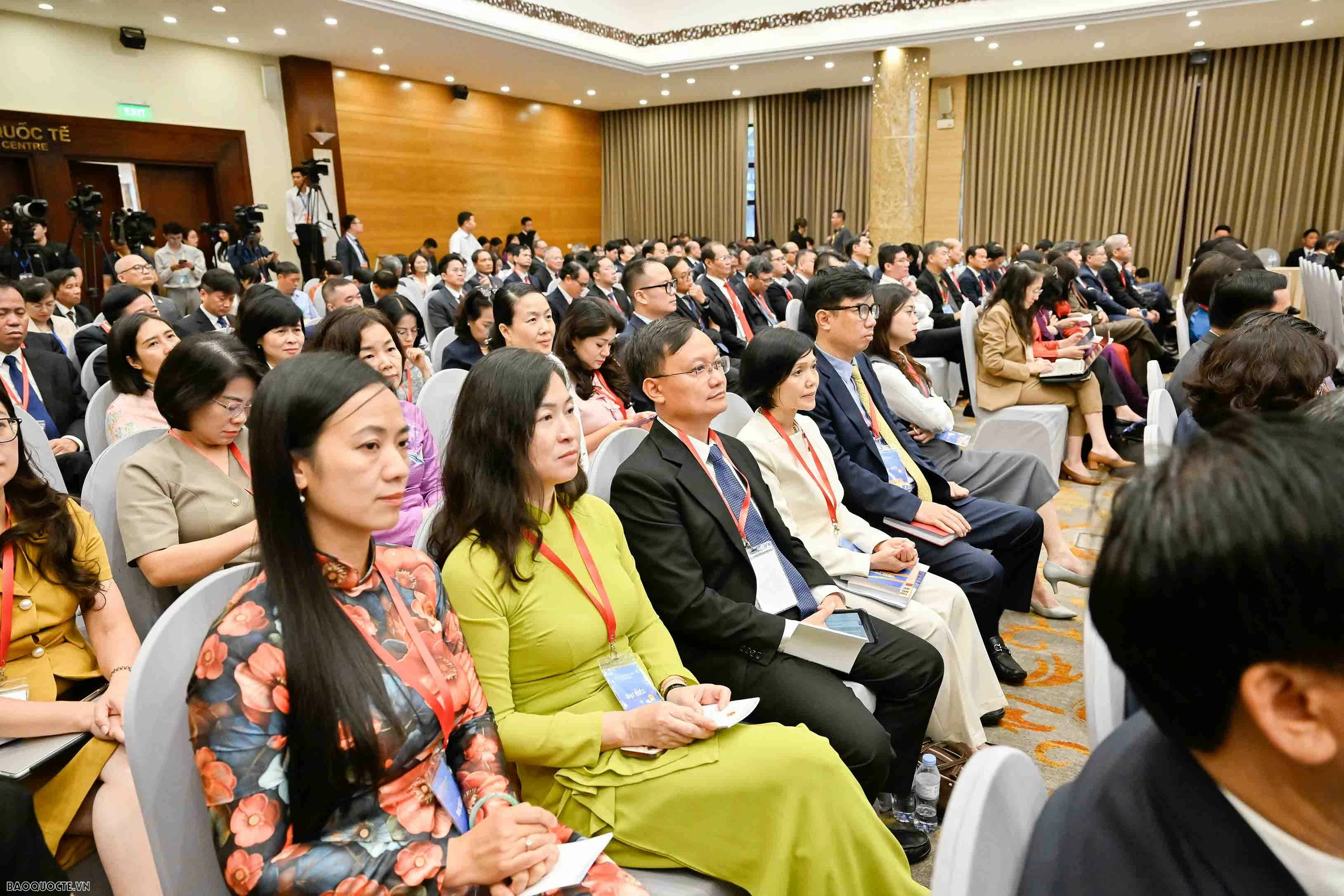 Những hình ảnh lễ khai mạc Hội nghị ngoại giao lần thứ 33