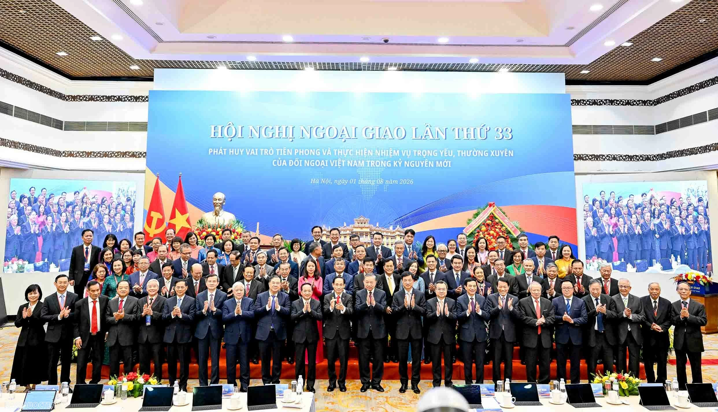 Những hình ảnh lễ khai mạc Hội nghị ngoại giao lần thứ 33