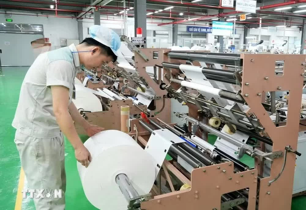 Doanh nghiệp hoạt động tại Bắc Ninh được hỗ trợ đẩy mạnh chuyển đổi số trong sản xuất. (Nguồn: TTXVN)