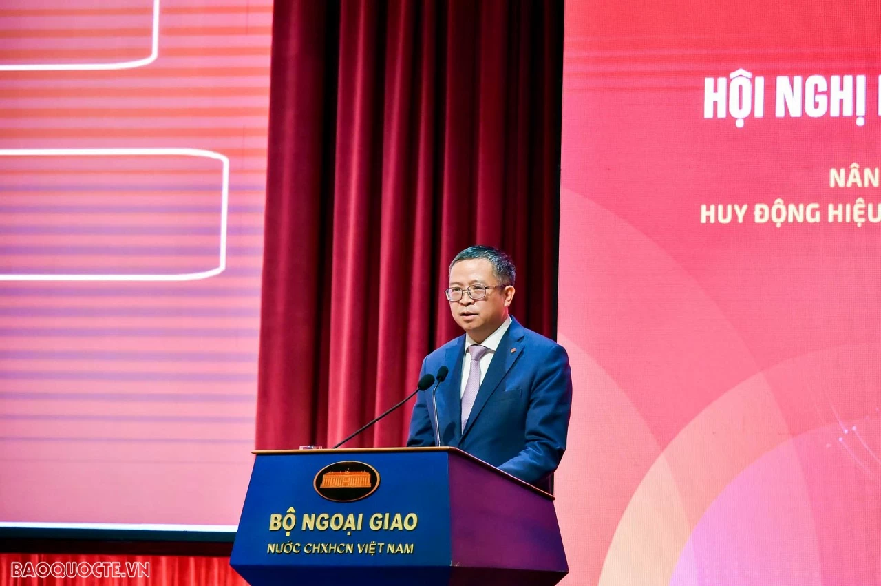 Để đối ngoại địa phương thực sự chuyển từ thiết lập quan hệ sang tạo ra kết quả hợp tác thực chất Để đối ngoại địa phương thực sự chuyển từ thiết lập quan hệ sang tạo ra kết quả hợp tác thực chất