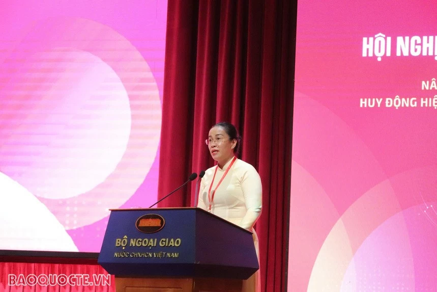 Đà Nẵng phấn đấu hình thành một cơ sở dữ liệu ngoại vụ thực sự đúng, đủ, sạch, sống, thống nhất, dùng chung Đà Nẵng phấn đấu hình thành một cơ sở dữ liệu ngoại vụ thực sự đúng, đủ, sạch, sống, thống nhất, dùng chung