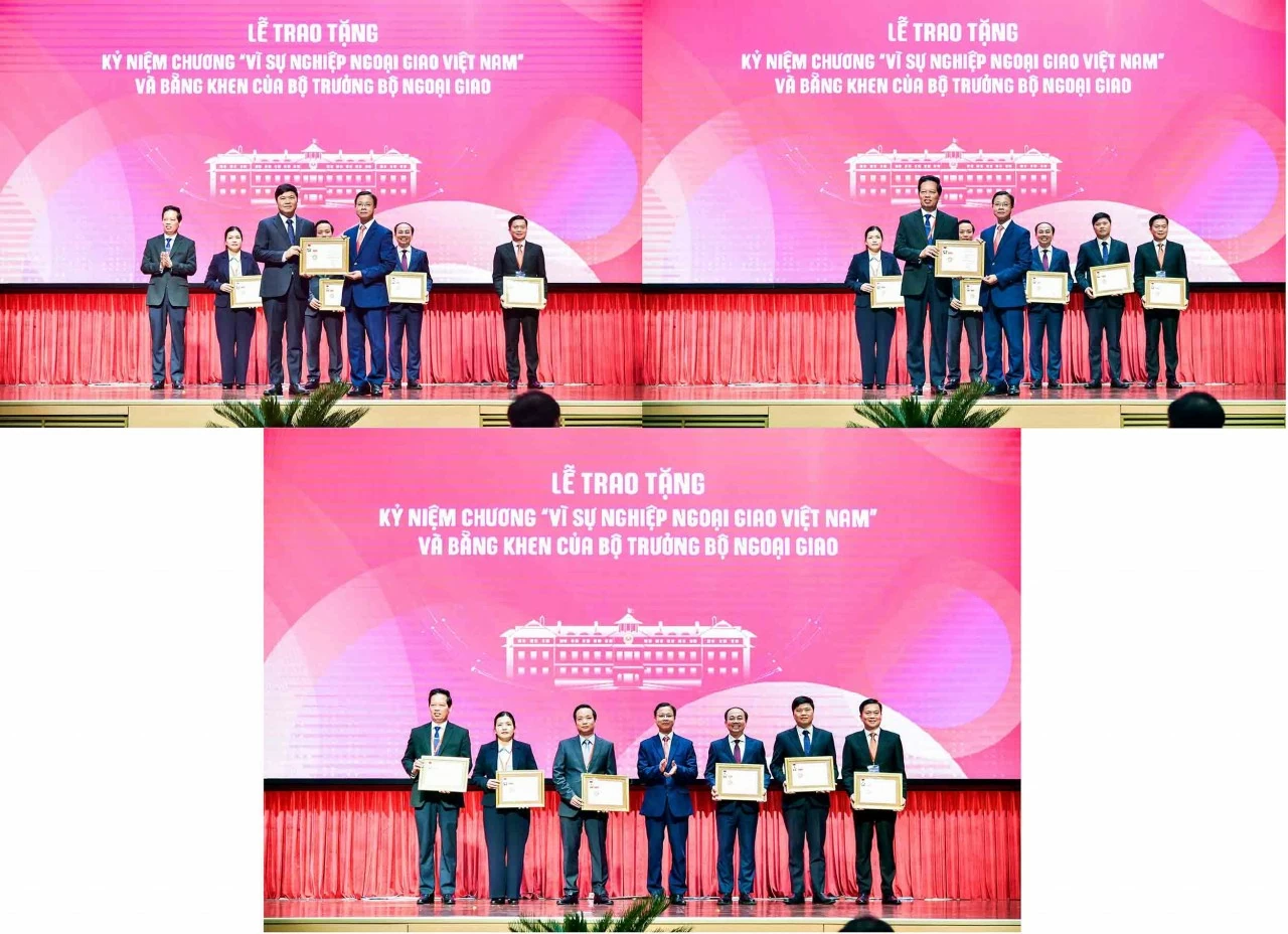 Lễ trao tặng Kỷ niệm chương “Vì sự nghiệp Ngoại giao Việt Nam” và Bằng khen của Bộ trưởng Ngoại giao
