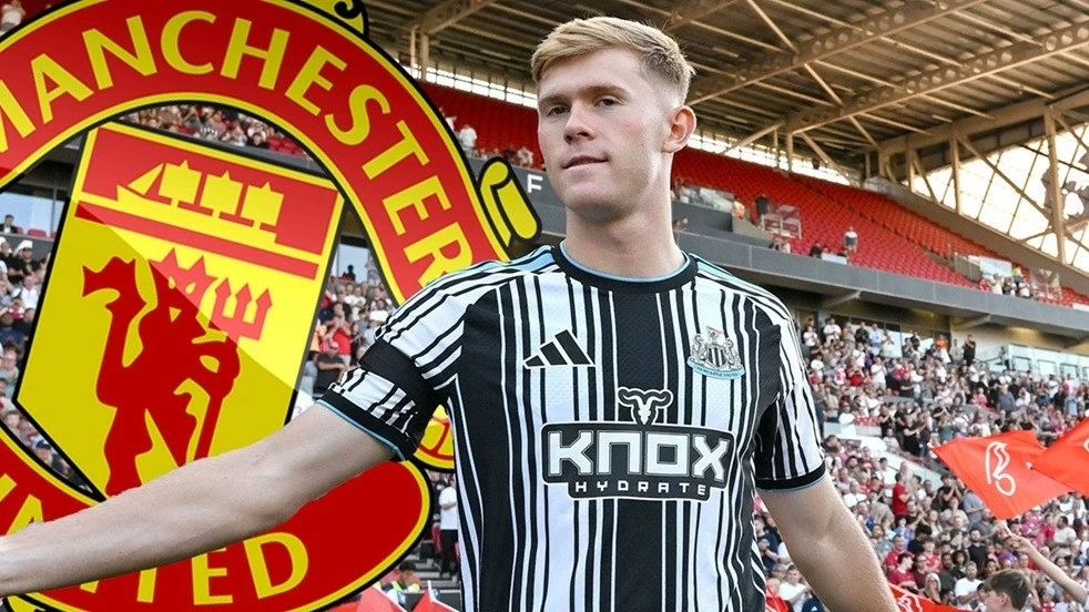 Man Utd sáng cửa chiêu mộ Lewis Hall thay thế Luke Shaw