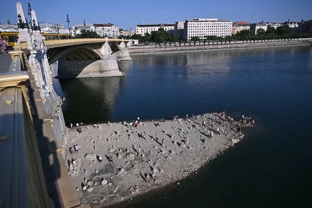 Khủng hoảng năng lượng: Hungary thừa nhận đối mặt nguy cơ lớn, Thủ tướng Magyar cảnh báo '5 ngày quyết định'. (Nguồn: Getty Images)