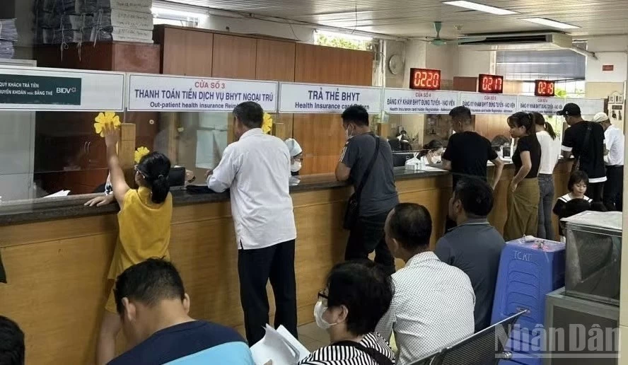 Tăng hỗ trợ mức đóng bảo hiểm y tế, tạo điều kiện thuận lợi nhất cho người dân