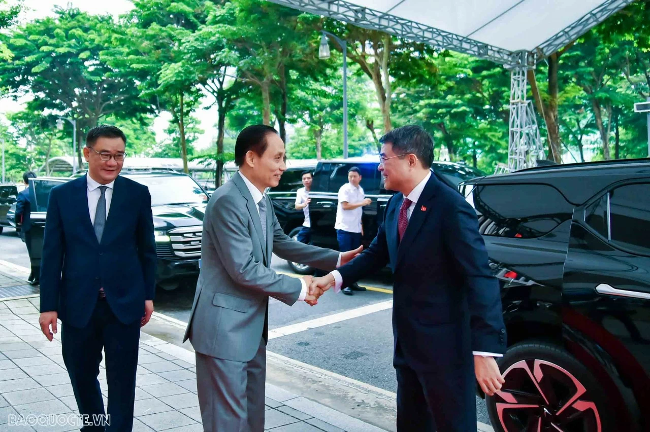 (Trực tuyến) Hội nghị Ngoại giao lần thứ 33: Thủ tướng Lê Minh Hưng dự phiên toàn thể về Ngoại giao phục vụ phát triển đất nước trong giai đoạn mới