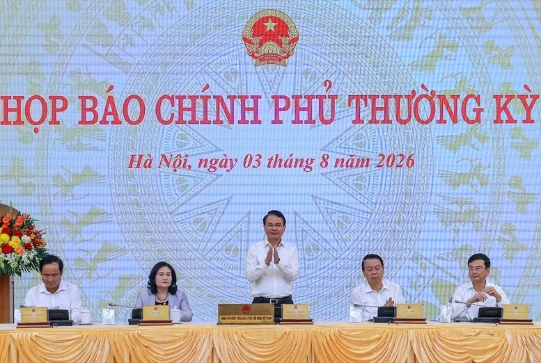Họp báo Chính phủ thường kỳ tháng 7/2026: Thu hút FDI là điểm sáng; số lượng thôn, tổ dân phố trên cả nước giảm 46,33% Họp báo Chính phủ thường kỳ tháng 7/2026: Thu hút FDI là điểm sáng; số lượng thôn, tổ dân phố trên cả nước giảm 46,33%