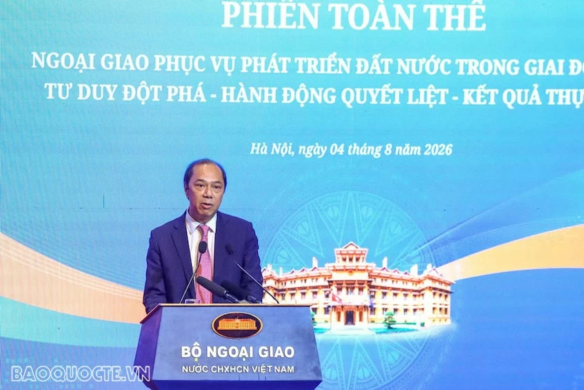 Toàn cảnh Phiên toàn thể về Ngoại giao phục vụ phát triển đất nước trong giai đoạn mới
