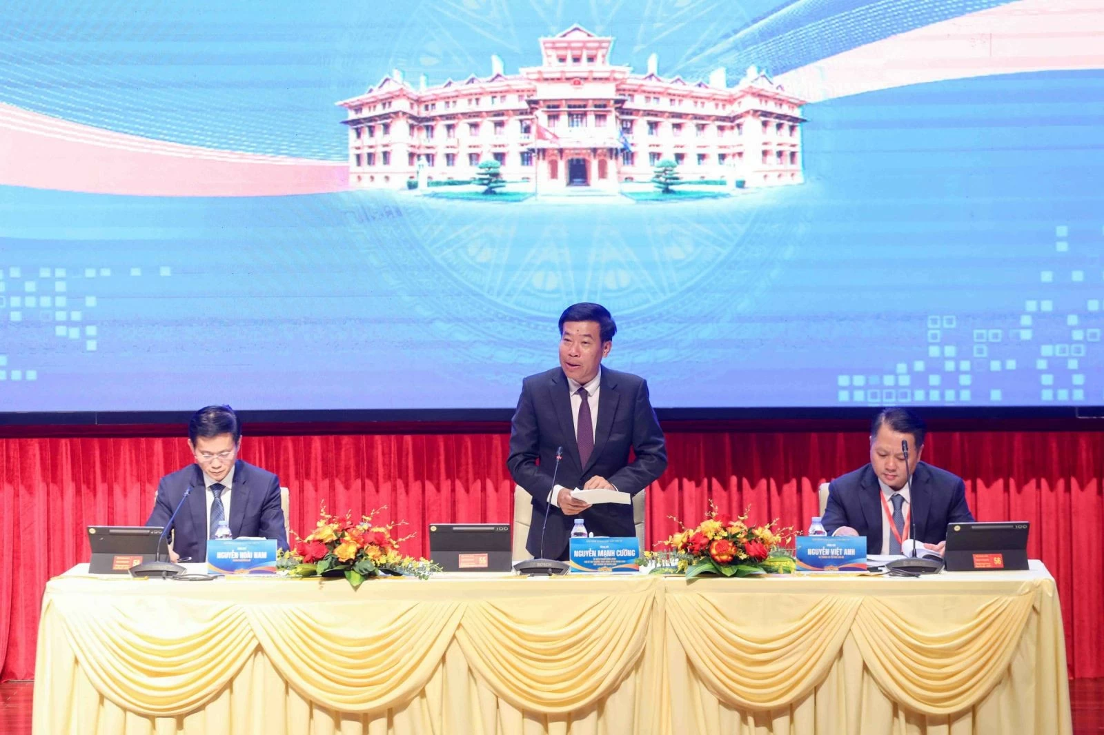 Sứ mệnh của cơ quan đại diện trong kỷ nguyên mới: Bộ cảm biến chiến lược, tiền đồn tin cậy trên mặt trận đối ngoại