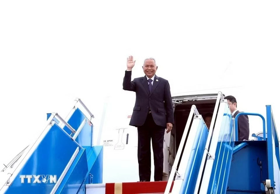 Chủ tịch Quốc hội kiêm Chủ tịch Hạ viện Vương quốc Thái Lan bắt đầu thăm Việt Nam