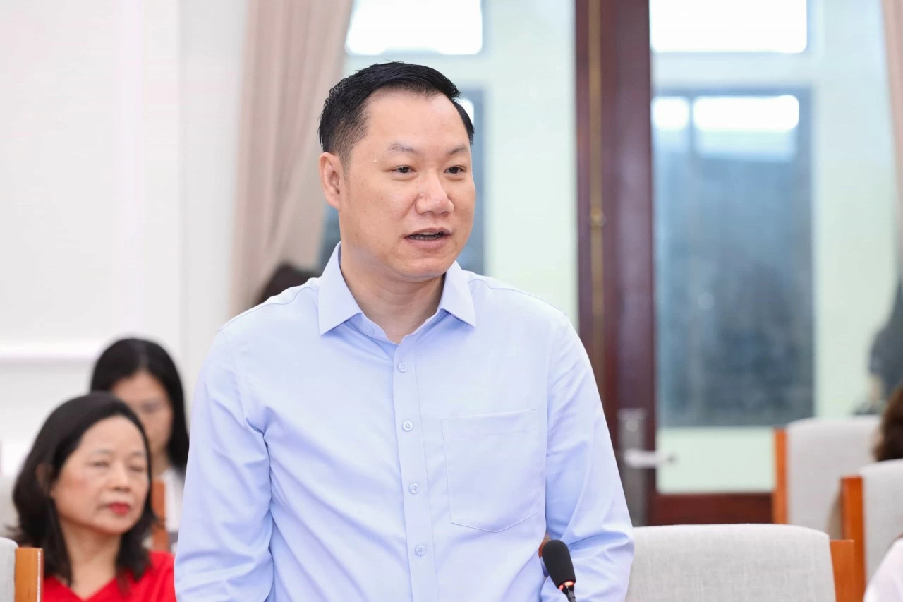 Bộ GD&ĐT: Sai phạm ở Tuyên Quang rất buồn, 328 thí sinh sẽ thi lại và được xét tuyển đại học riêng Bộ GD&ĐT: Sai phạm ở Tuyên Quang rất buồn, 328 thí sinh sẽ thi lại và được xét tuyển đại học riêng