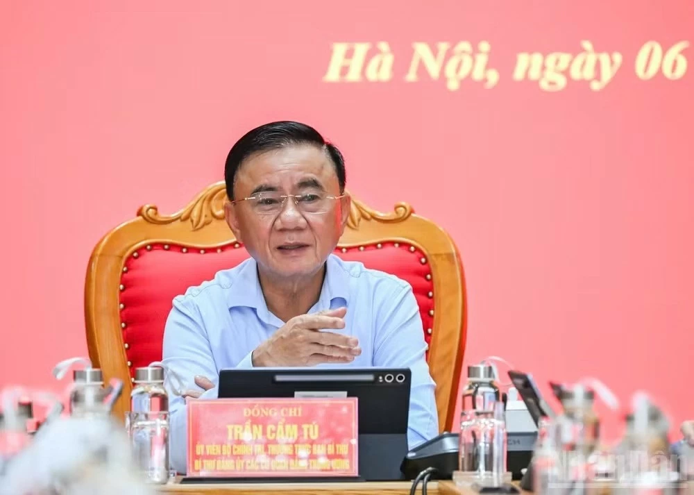 Triển khai quyết liệt, thực chất các nhiệm vụ, gắn trách nhiệm người đứng đầu
