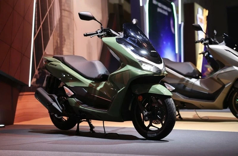 Honda PCX160 2026 được phát triển theo thông điệp Cận cảnh Honda PCX160 2026 vừa ra mắt tại Thái Lan, giá từ 76 triệu đồng