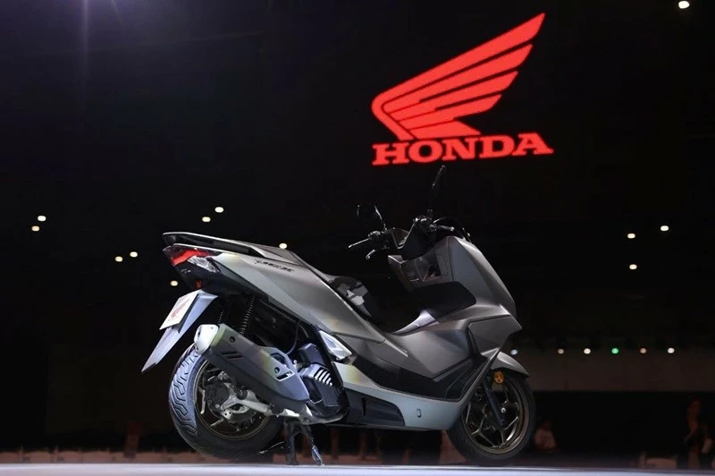 Hiện Honda mới công bố PCX160 2026 dành cho Thái Lan và chưa đưa ra thông tin về kế hoạch phân phối tại các quốc gia khác. Hiện Honda mới công bố PCX160 2026 dành cho Thái Lan và chưa đưa ra thông tin về kế hoạch phân phối tại các quốc gia khác.