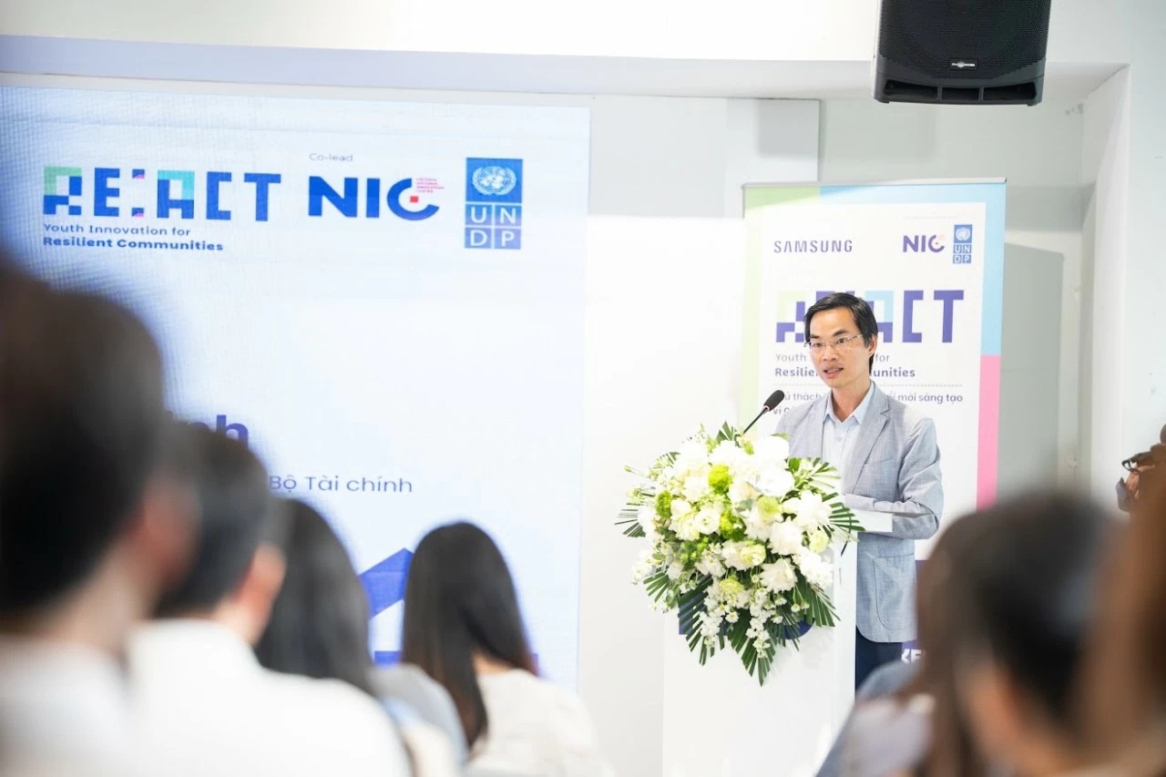 Đại diện Trung tâm Đổi mới sáng tạo Quốc gia (NIC) phát biểu tại lễ khởi động Dự án RE:ACT. (Nguồ: BTC) Đại diện Trung tâm Đổi mới sáng tạo Quốc gia (NIC) phát biểu tại lễ khởi động Dự án RE:ACT. (Nguồ: BTC)