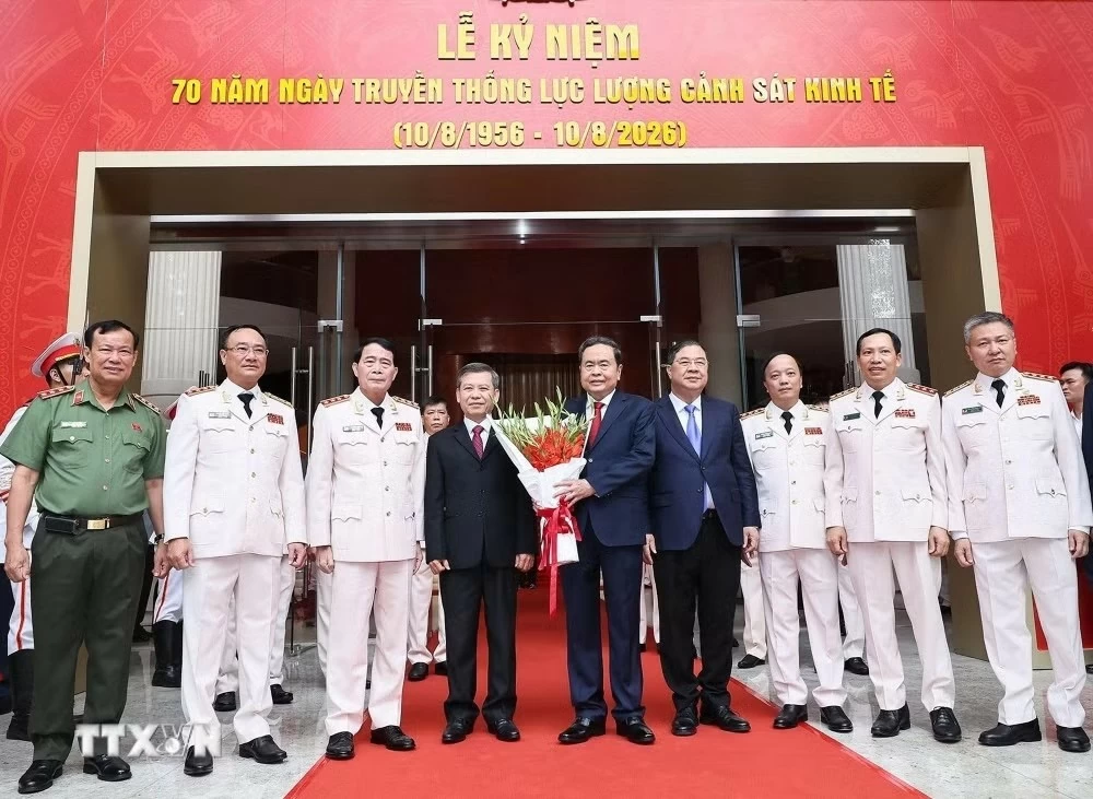 Cảnh sát kinh tế là lực lượng nòng cốt chống tham nhũng, lãng phí, tiêu cực