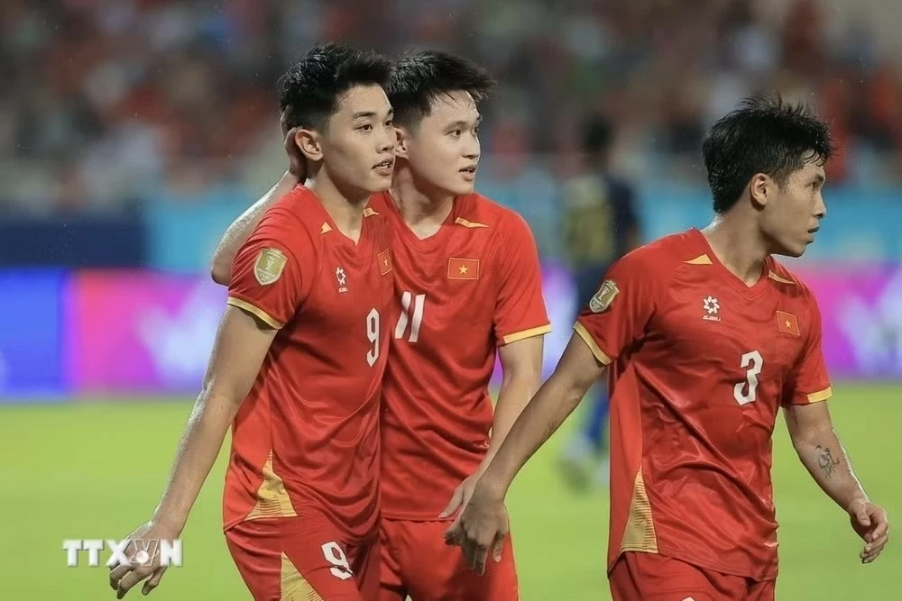 ASEAN Cup 2026 ngày 8/8: Xác định đối thủ của đội tuyển Việt Nam ở bán kết ASEAN Cup 2026 ngày 8/8: Xác định đối thủ của đội tuyển Việt Nam ở bán kết