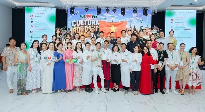 Kiều bào - từ cầu nối văn hóa thành một phần của hạ tầng đối ngoại quốc gia