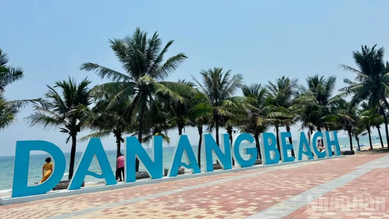 Đà Nẵng tiếp tục là điểm đến được du khách châu Âu tìm kiếm nhiều nhất khi đến Việt Nam năm thứ hai liên tiếp. (Nguồn: Nhandan) Đà Nẵng tiếp tục là điểm đến được du khách châu Âu tìm kiếm nhiều nhất khi đến Việt Nam năm thứ hai liên tiếp. (Nguồn: Nhandan)