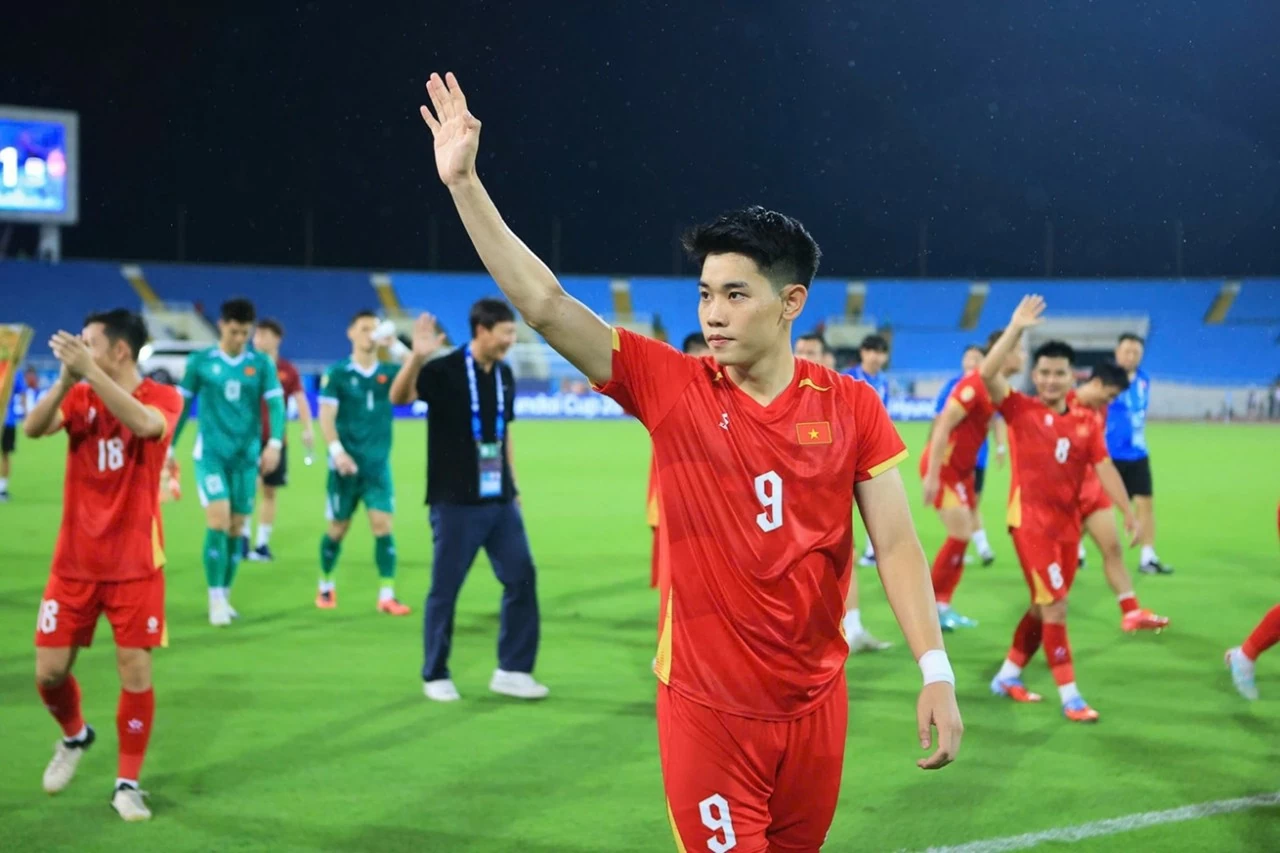 Đội tuyển Việt Nam trước bán kết ASEAN Cup 2026: Bài toán nhân sự của HLV Kim Sang Sik Đội tuyển Việt Nam trước bán kết ASEAN Cup 2026: Bài toán nhân sự của HLV Kim Sang Sik