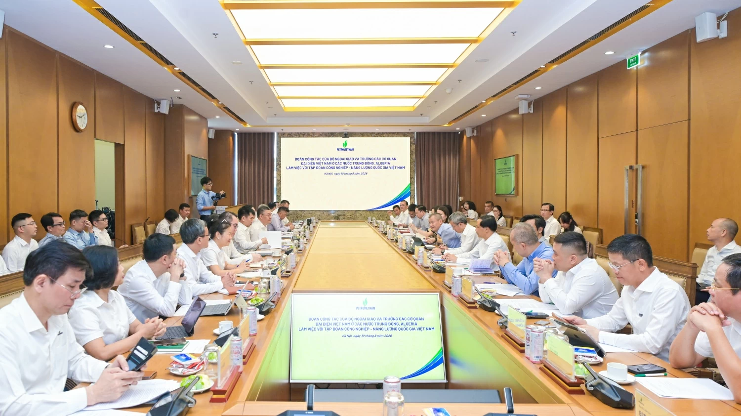 Đẩy mạnh ngoại giao năng lượng, mở rộng không gian phát triển cho Petrovietnam tại Trung Đông và châu Phi