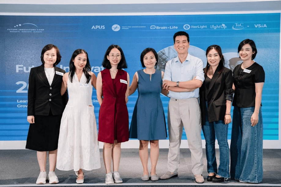 Thành viên sáng lập Future Innovators. (Nguồn: