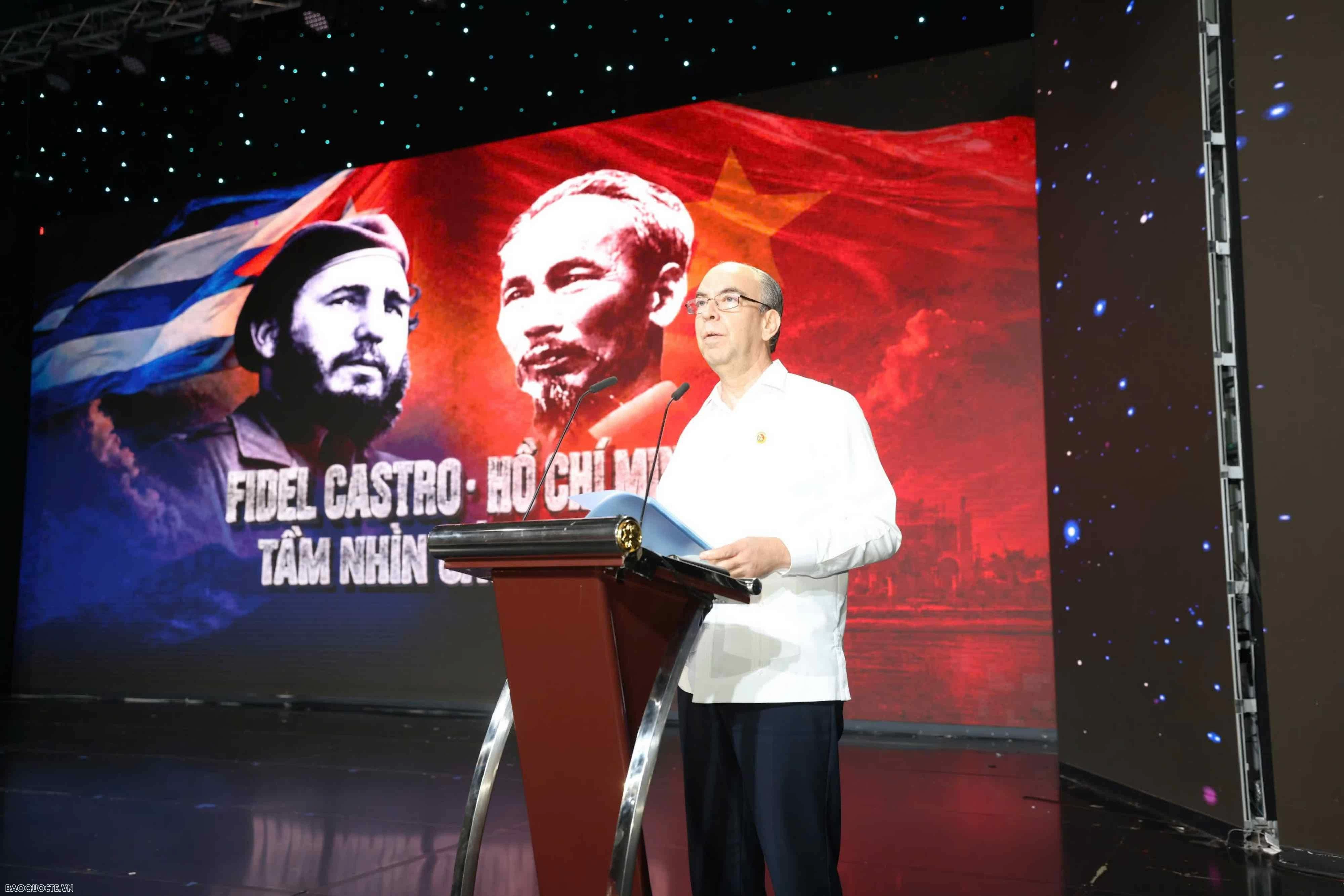 Tôn vinh di sản của Chủ tịch Hồ Chí Minh và Chủ tịch Fidel Castro: Những 'hạt giống' đi tới mùa Xuân