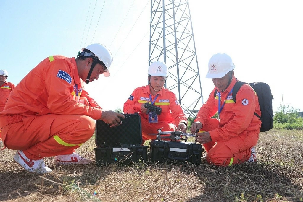 EVN: Sản lượng điện toàn hệ thống đạt hơn 203 tỷ kWh trong 7 tháng đầu năm