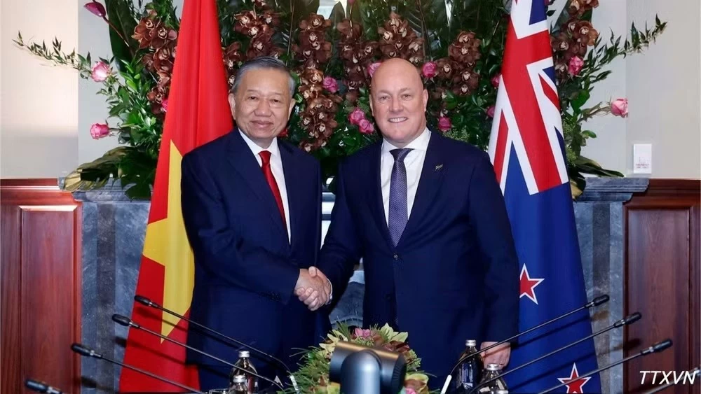 Tổng Bí thư, Chủ tịch nước Tô Lâm hội đàm với Thủ tướng New Zealand Christopher Luxon Tổng Bí thư, Chủ tịch nước Tô Lâm hội đàm với Thủ tướng New Zealand Christopher Luxon