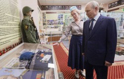 Tổng thống Nga Putin lần đầu thăm đảo tranh chấp với Nhật Bản, Tokyo phản ứng