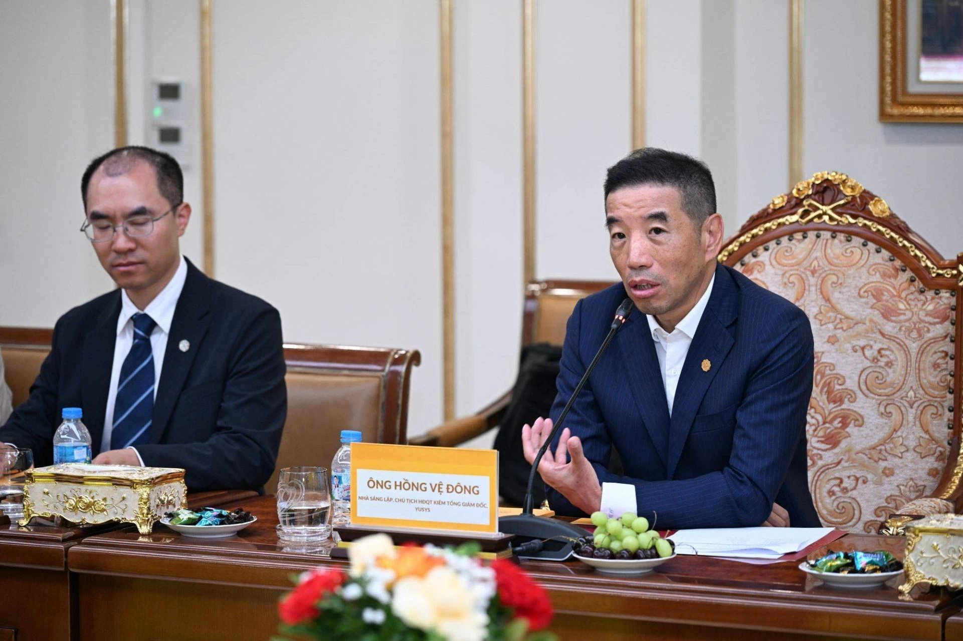 T&T Group bắt tay T&T Group bắt tay