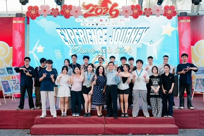 Sinh viên Việt kể chuyện hòa bình tại Ngày quốc tế Thanh niên 2026 Sinh viên Việt kể chuyện hòa bình tại Ngày quốc tế Thanh niên 2026