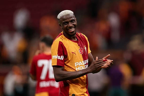 Chuyển nhượng cầu thủ hôm nay 14/8: MU bán Ethan Williams; Doku ký hợp đồng mới với Man City; Arsenal đàm phán mua Osimhen Chuyển nhượng cầu thủ hôm nay 14/8: MU bán Ethan Williams; Doku ký hợp đồng mới với Man City; Arsenal đàm phán mua Osimhen