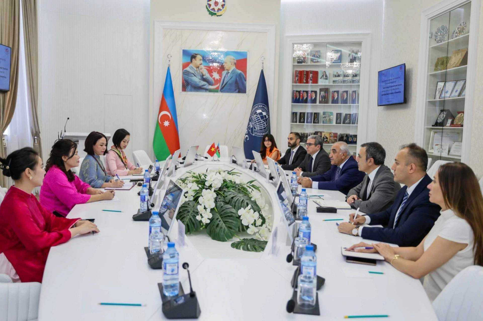 Rộn ràng 'Những ngày Việt Nam' tại trái tim Azerbaijan