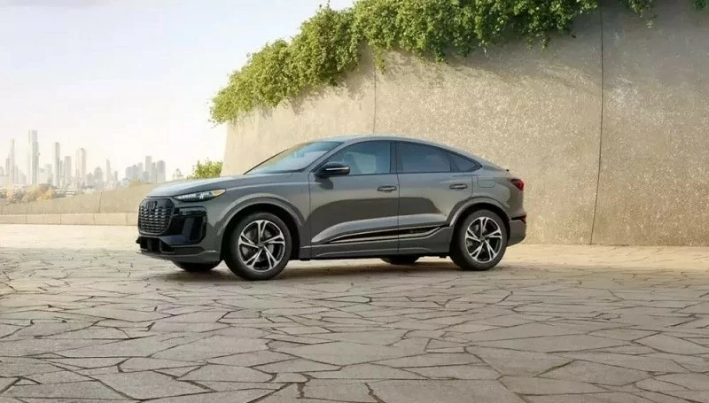 Cập nhật bảng giá xe hãng Audi mới nhất tháng 8/2026. Cập nhật bảng giá xe hãng Audi mới nhất tháng 8/2026.