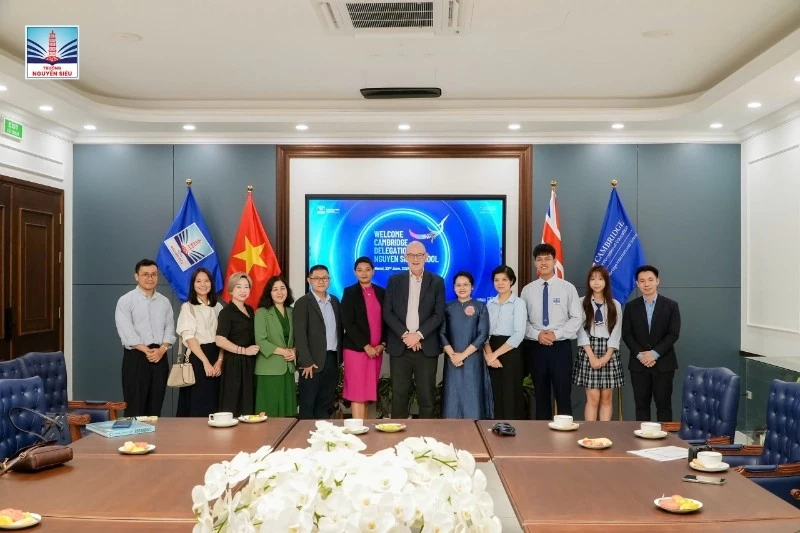 Tâm lý học đường trong thời đại số: Không thể chỉ chờ đến khi có sự cố Tâm lý học đường trong thời đại số: Không thể chỉ chờ đến khi có sự cố